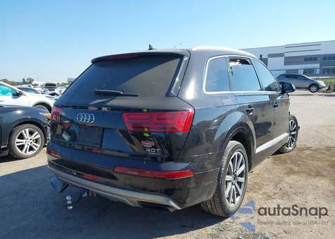 2018 Audi Q7 3.0T Premium из США, поврежденный, VIN WA1VAAF74JD029504